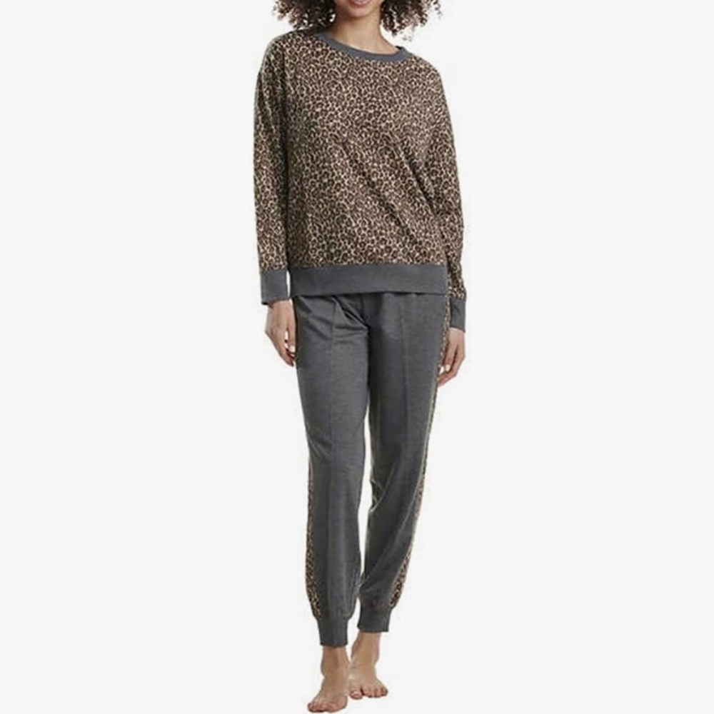 Splendid Ladies' Jogger and Crew Neck Pajama Set